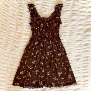 dark brown floral dress w/ ruffles 🤎